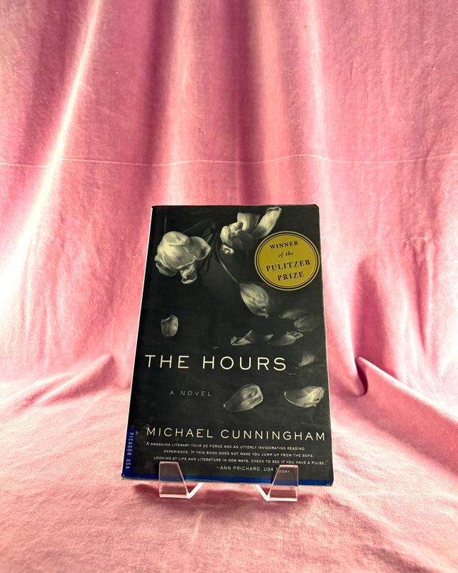 The Hours: A Novel (Picador Modern Classics, 1) by Michael Cunningham