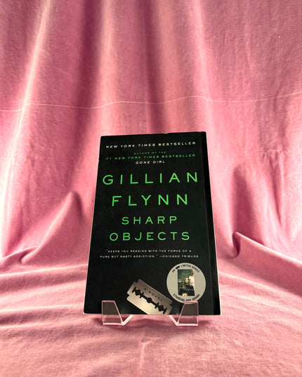 Sharp Objects - Gillian Flynn