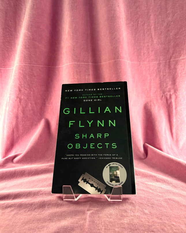 Sharp Objects - Gillian Flynn