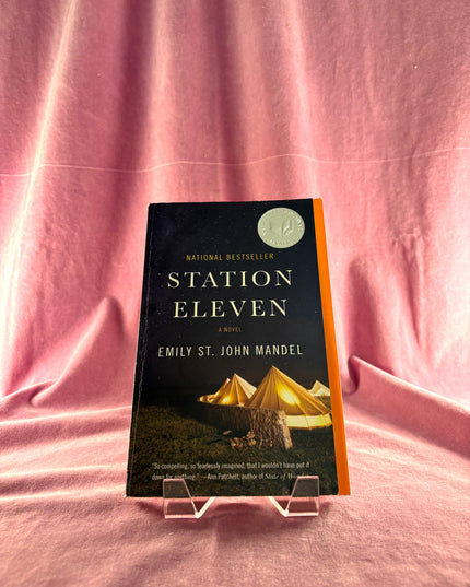 Station Eleven - Emily St. John Mandel