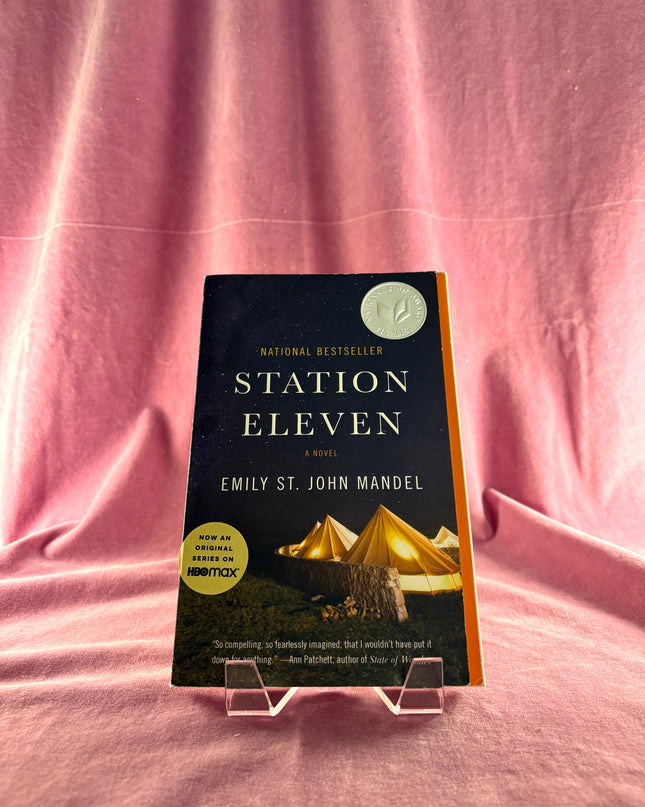 Station Eleven - Emily St. John Mandel