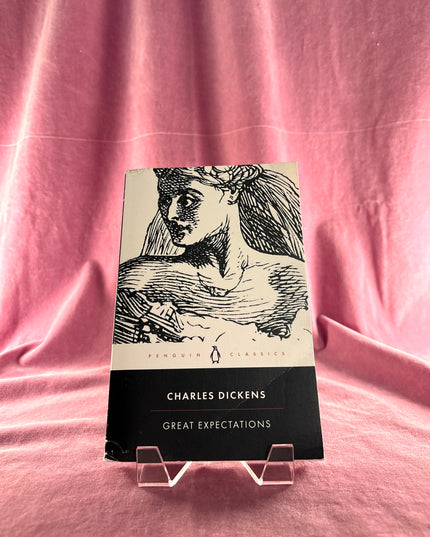 Great Expectations (Penguin Classics) by Charles Dickens