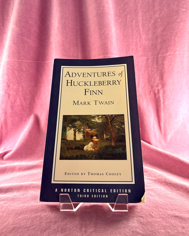 Adventures of Huckleberry Finn (Norton Critical Editions) by Mark Twain