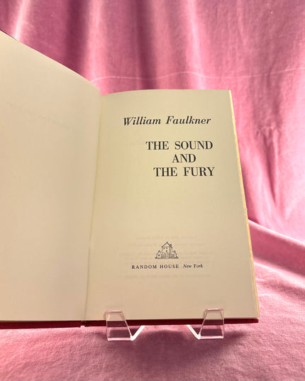 The Sound and the Fury - William Faulkner (Vintage)