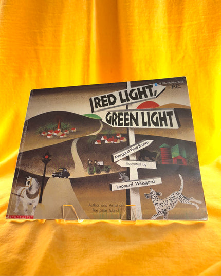 Red Light, Green Light - Margaret Wise Brown