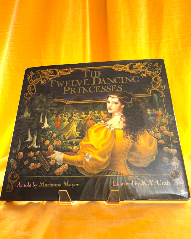 The Twelve Dancing Princesses - Marianna Mayer