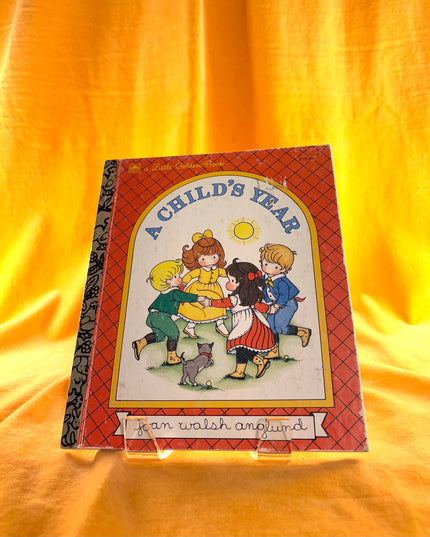 A Child’s Year - Joan Walsh Anglund (Vintage Little Golden Book)