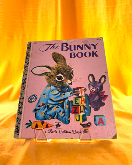 The Bunny Book (Vintage)