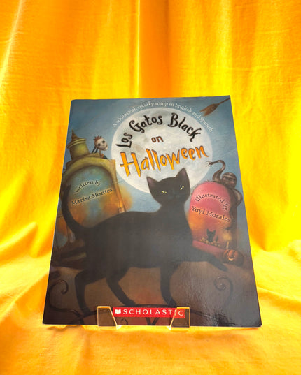 Los Gatos Black on Halloween - Marisa Montes