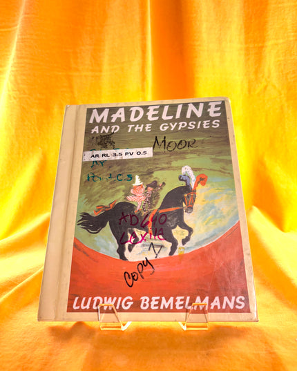 Madeline and the Gypsies - Ludwig Bemelmans (Vintage)