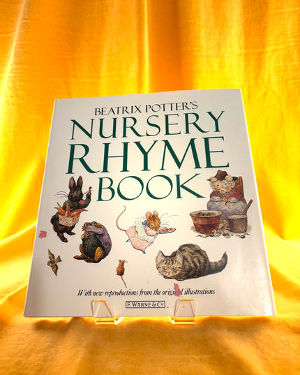 Beatrix Potter's Nursery Rhyme Book - Beatrix Potter