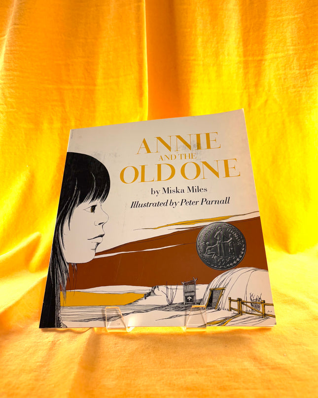 Annie and the Old One - Miska Miles & Peter Parnall