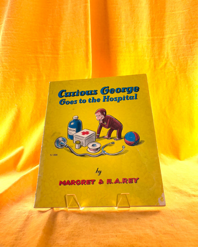 Curious George Goes to the Hospital (Paperback)