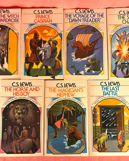 The Chronicles of Narnia Vintage White Paperback Set