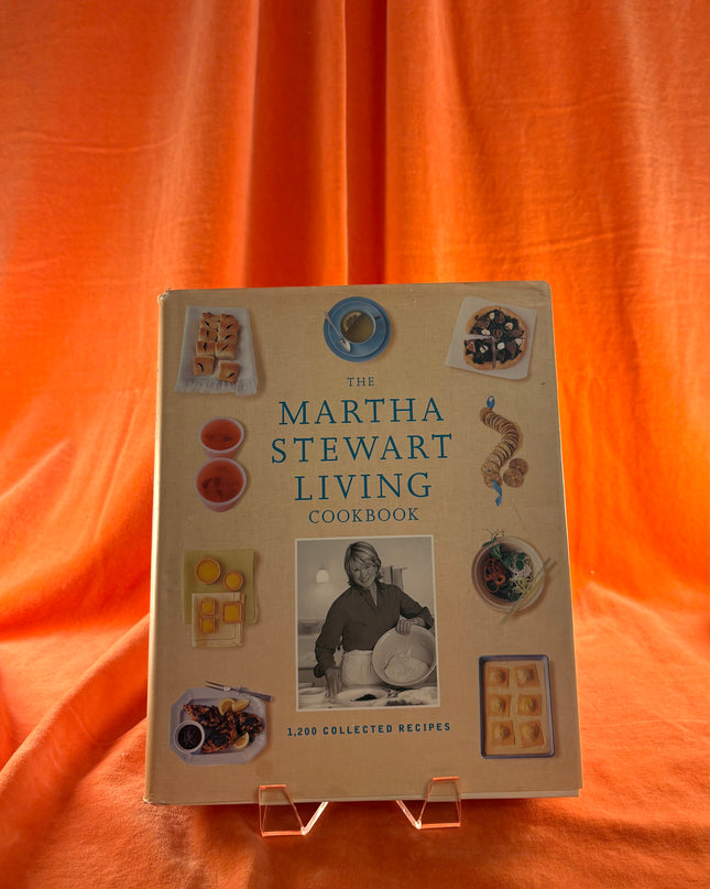 The Martha Stewart Living Cookbook - Martha Stewart Living