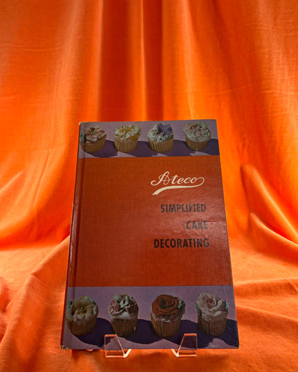 Simplified Cake Decorating