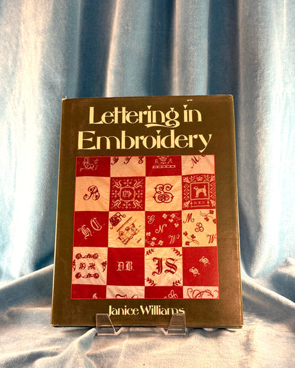 Lettering in Embroidery