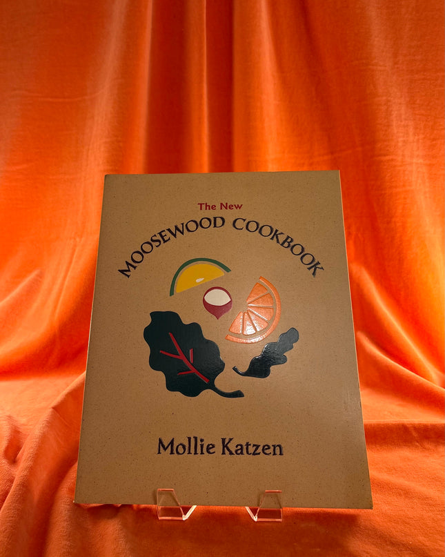The New Moosewood Cookbook - Mollie Katzen
