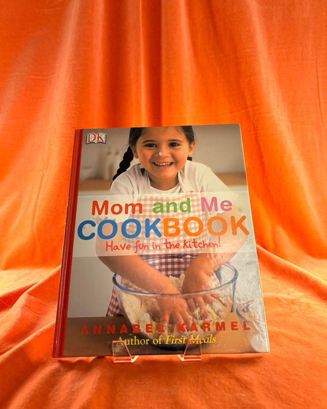 Mom and Me Cookbook by Annabel Karmel