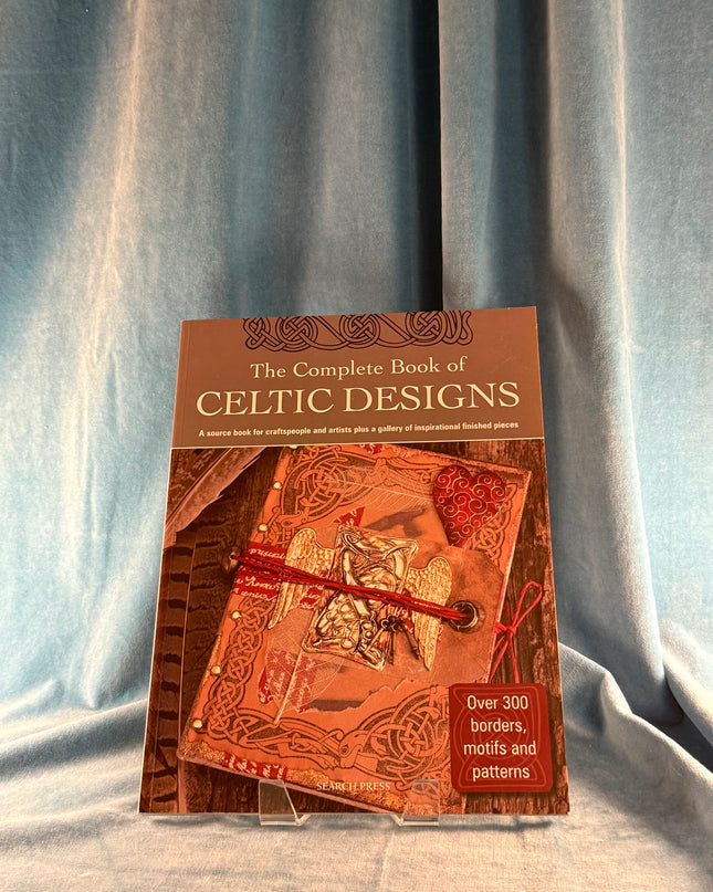 The Complete Book of Celtic Designs (Design Inspirations)