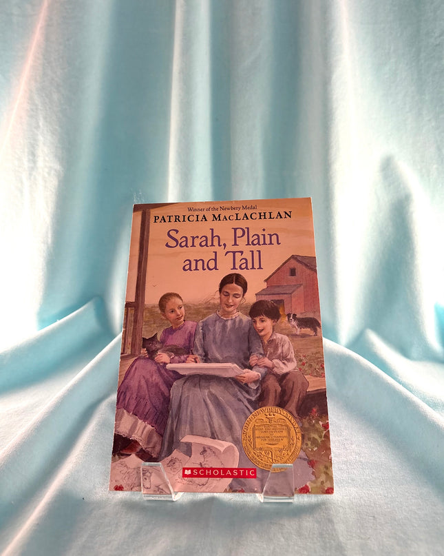 Sarah, Plain and Tall - Patricia Maclachlan