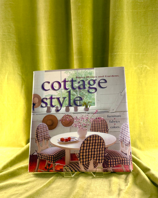 Cottage Style by Better Homes and Gardens Books