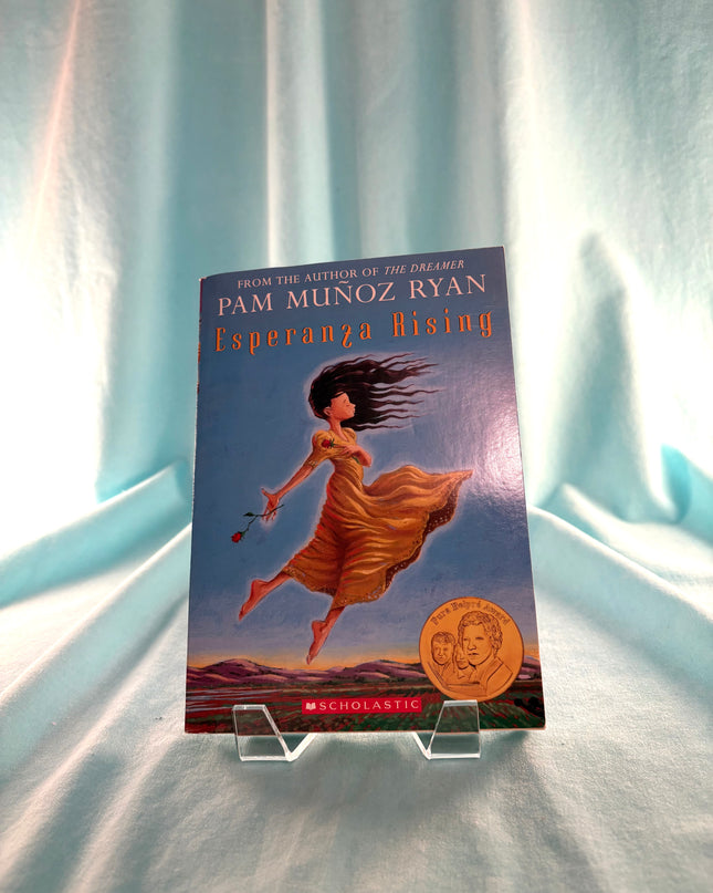 Esperanza Rising (Scholastic Gold) by Pam Muñoz Ryan