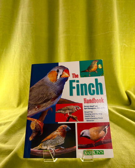 The Finch Handbook (B.E.S. Pet Handbooks) by Christa Koepff,April Romagnano