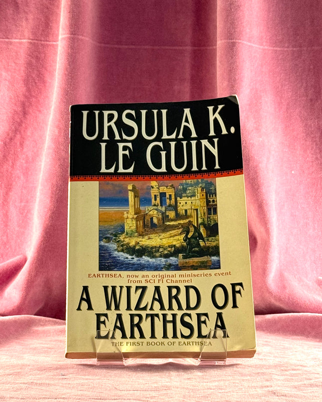 A Wizard of Earthsea (The Earthsea Cycle, Book 1) by Ursula K. Le Guin