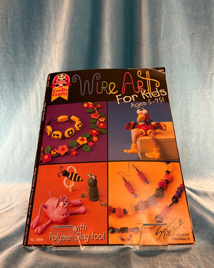 Wire Art for Kids (Vintage Booklet)