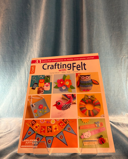 Crafting With Felt (Vintage Booklet)