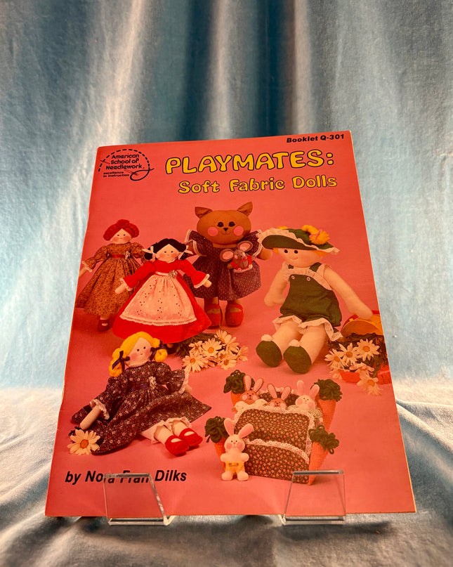 Playmates: Soft Fabric Dolls (Vintage Booklet)