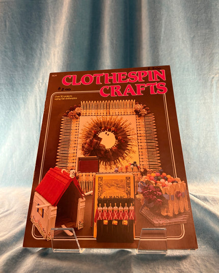 Clothespin Crafts (Vintage Booklet)