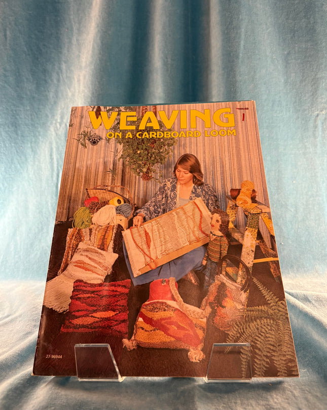 Weaving On a Cardboard Loom (Vintage Booklet)