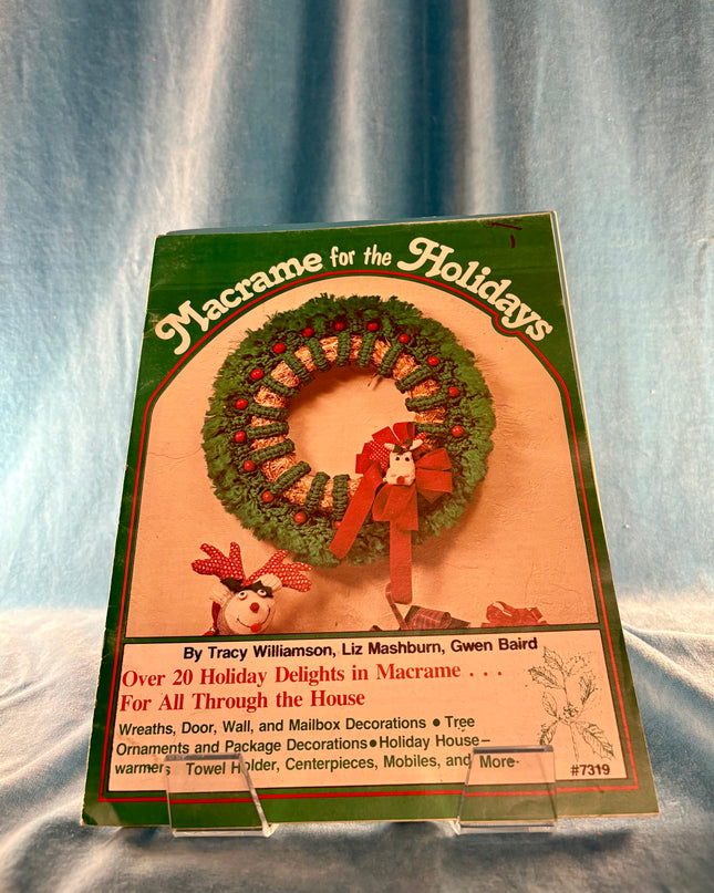 Macrame for the Holidays (Vintage Booklet)