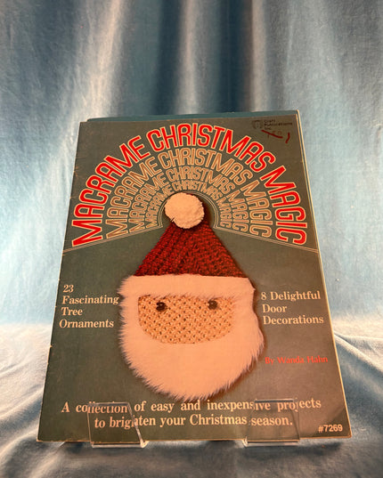 Macrame Christmas Magic (Vintage Booklet)