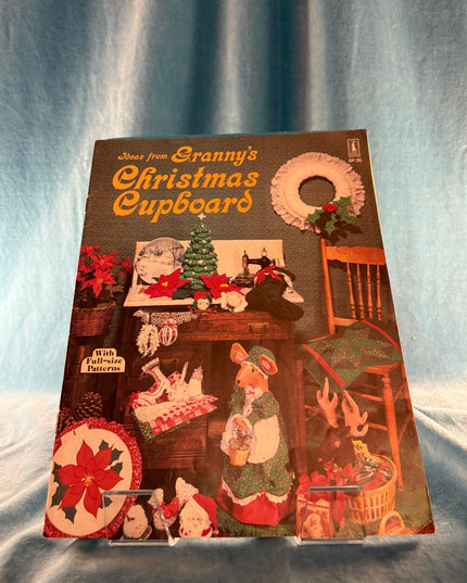 Ideas From Granny's Christmas Cupboard (Vintage Booklet)