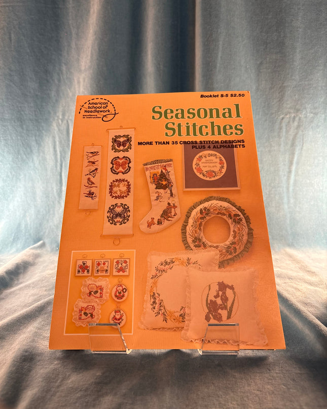 Seasonal Stitches (Vintage Booklet)