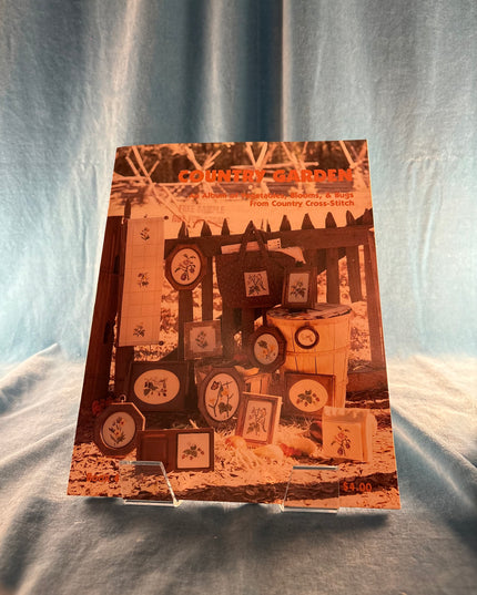 Country Garden (Vintage Booklet)