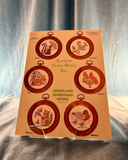 Carolina Cross Stitch, Inc.: Woodland Christmas Series (Vintage Booklet)
