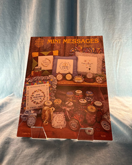 Mini Messages (Vintage Booklet)
