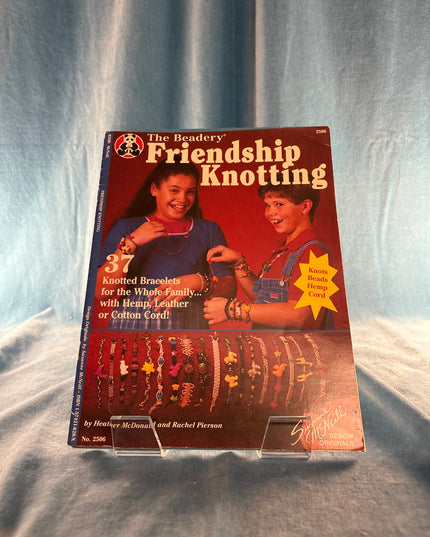 Friendship Knotting (Vintage Booklet)