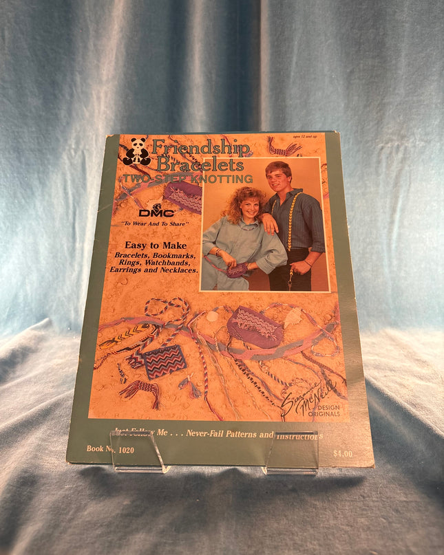 Friendship Bracelets 2: Step Knotting (Vintage Booklet)