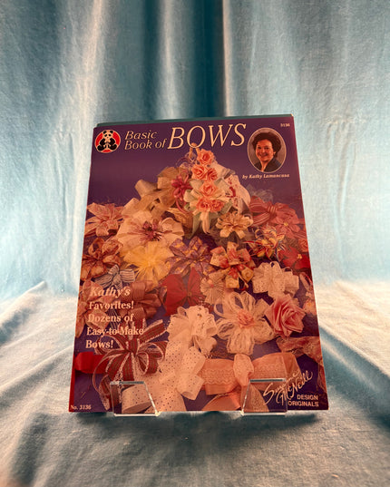 Basic Book of Bows (Vintage Booklet)