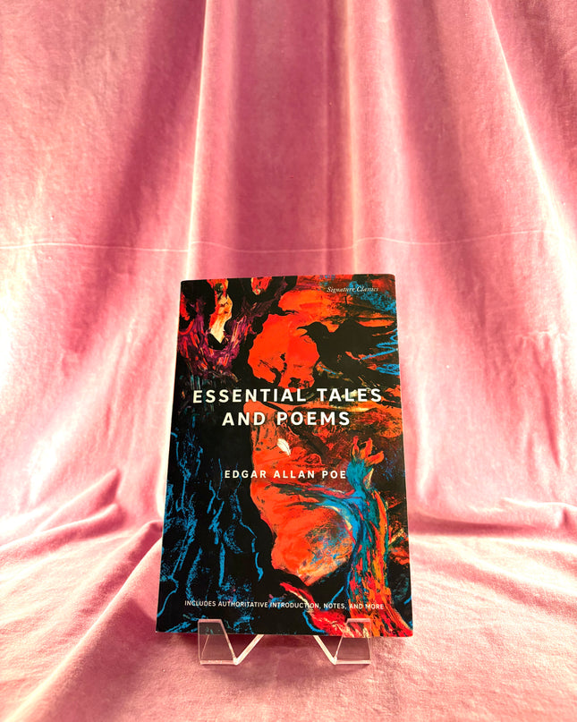 Essential Tales and Poems (Signature Classics) by Edgar Allan Poe