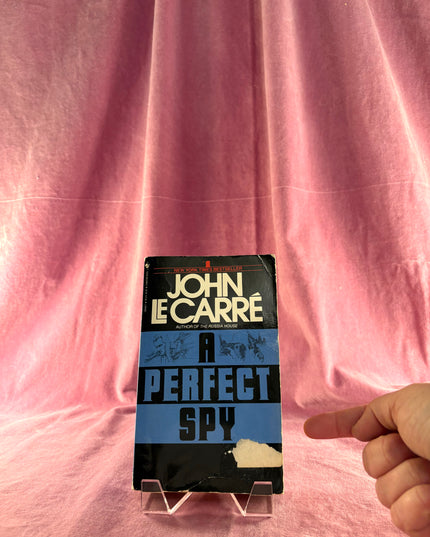 A Perfect Spy - John le Carre (Vintage)