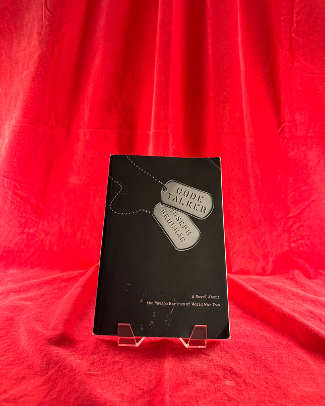 Code Talker: A Novel About the Navajo Marines of World War Two - Joseph Bruchac