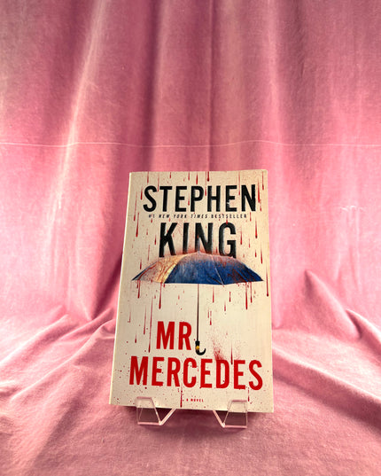 Mr. Mercedes: A Novel (1) (The Bill Hodges Trilogy) by Stephen King