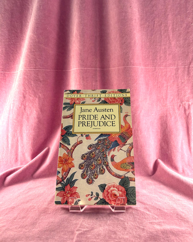 Pride and Prejudice (Dover Thrift Editions: Classic Novels) by Jane Austen