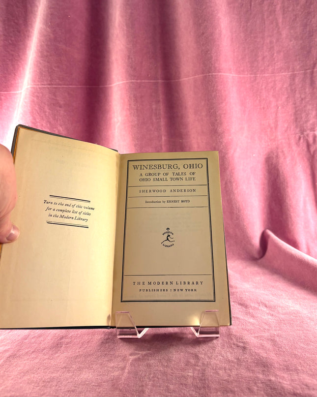 Winesburg, Ohio by Sherwood Anderson